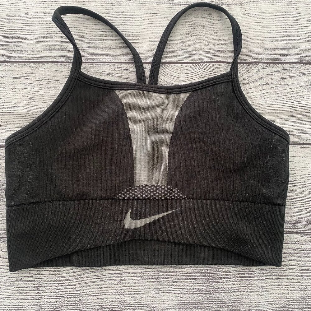 NIke Girls Medium Black Sportsbra